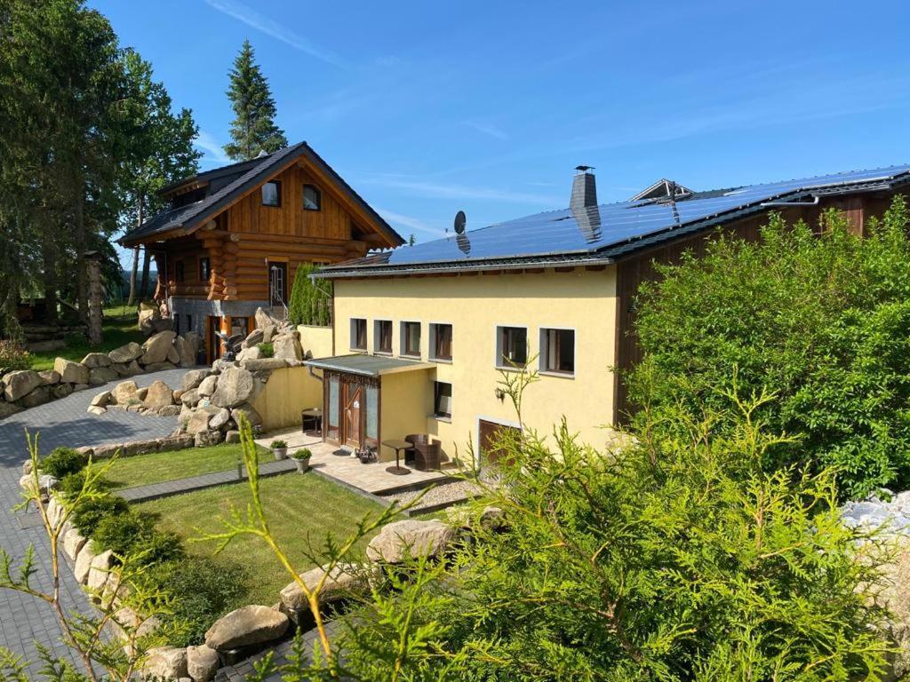 Naturstammhaus Und Appartements Zum Brockenbaecker Tanne Exteriér fotografie